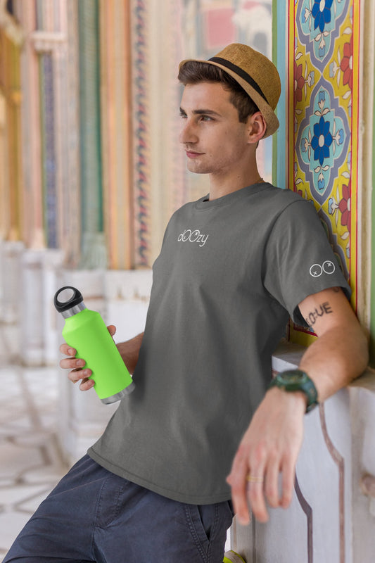 Camiseta básica oscura