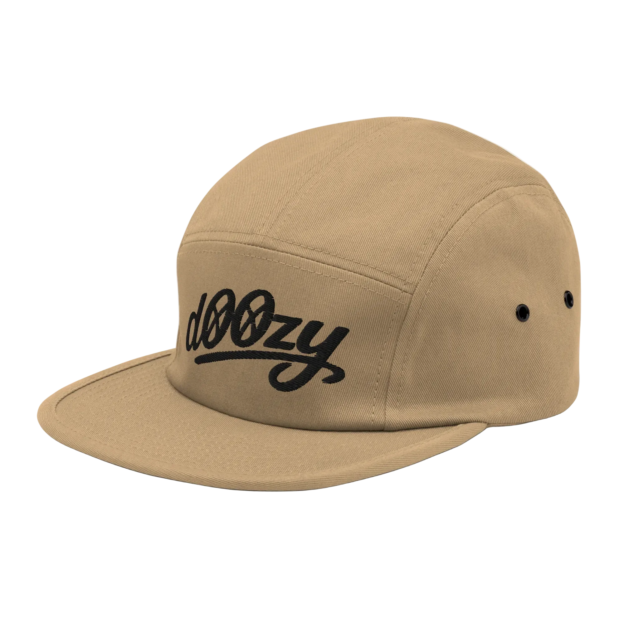 Gorra beige de 5 paneles Doozy Headwear con logo dOOzy negro, vista lateral frontal