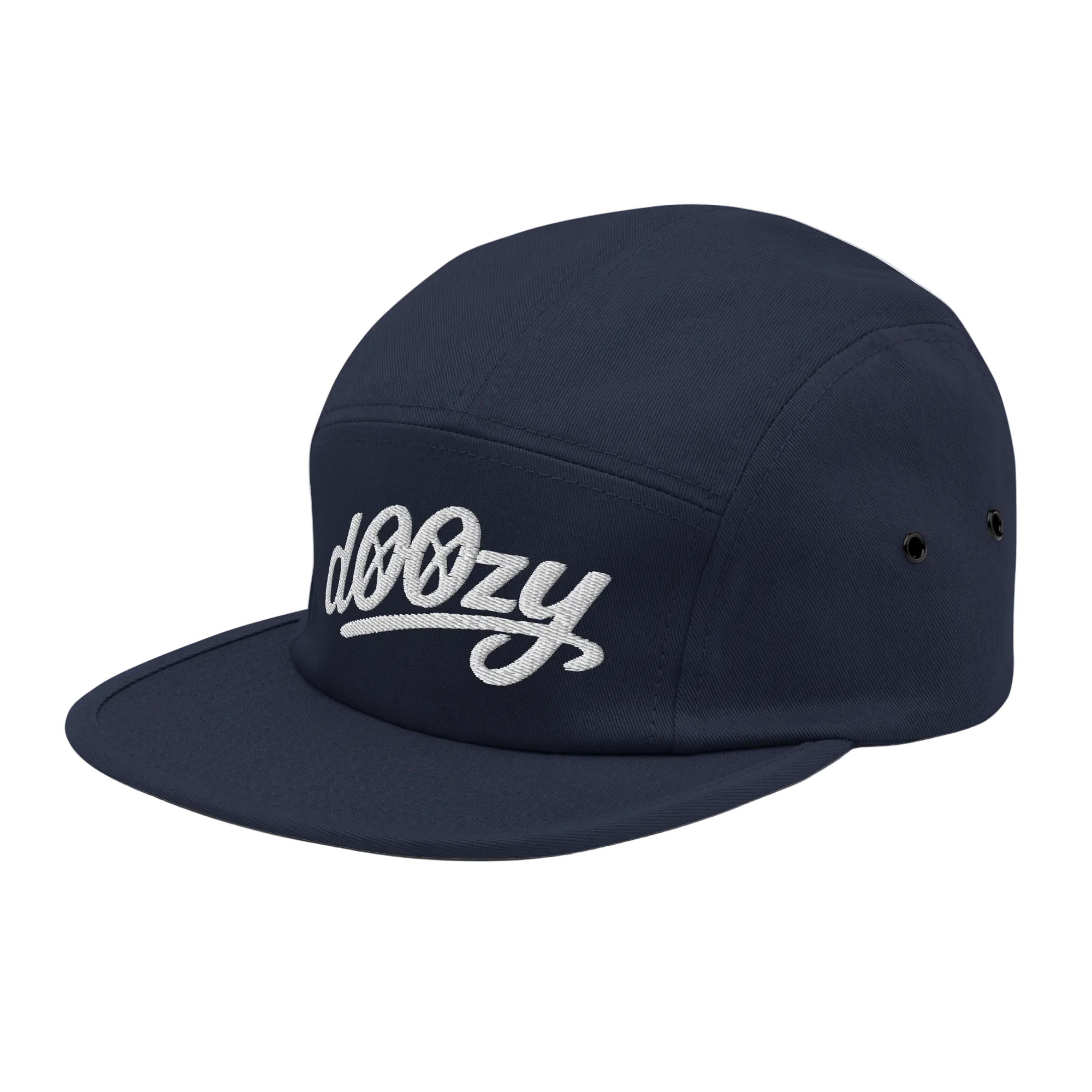 Gorra azul navy de cinco paneles Doozy Headwear con logo bordado blanco, vista lateral izquierda