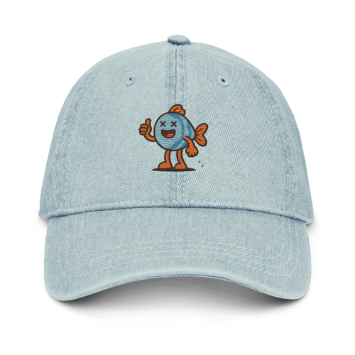 Gorra de mezclilla azul claro Doozy Headwear con dibujo de pez sonriente bordado al frente