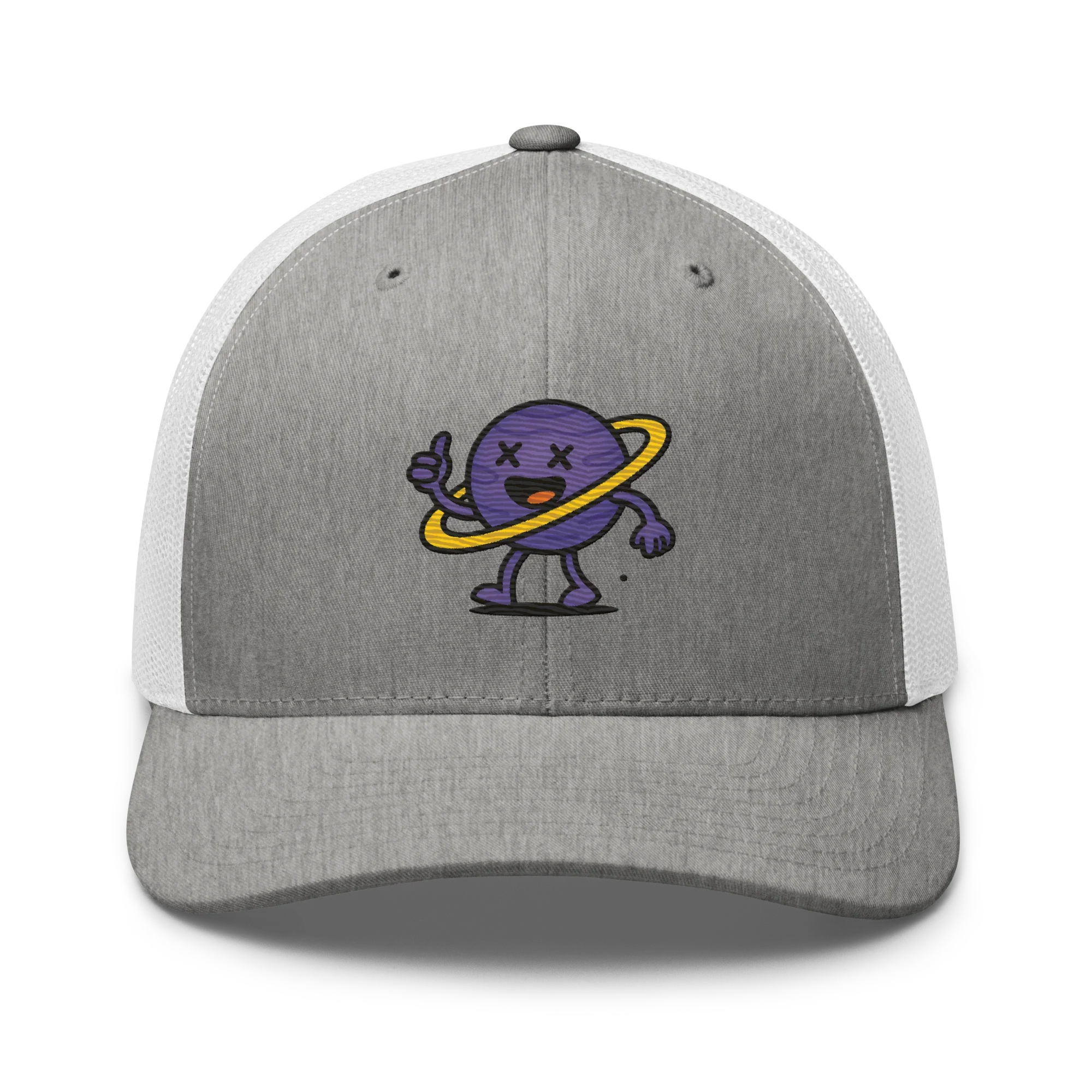 Gorra trucker gris y blanca Doozy Headwear, logo planeta púrpura bordado al frente.