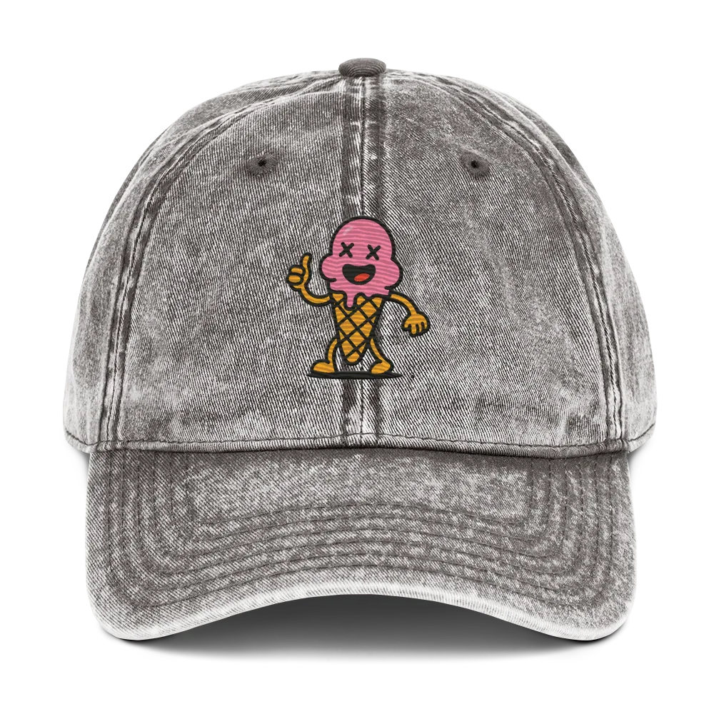Gorra vintage gris carbón Doozy Headwear con helado rosa bordado en la parte frontal