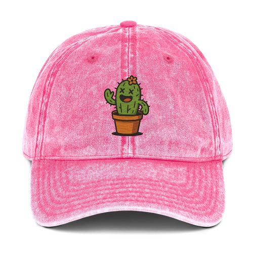 Gorra vintage rosa con dibujo de cactus animado Doozy Headwear, frente, fondo negro.